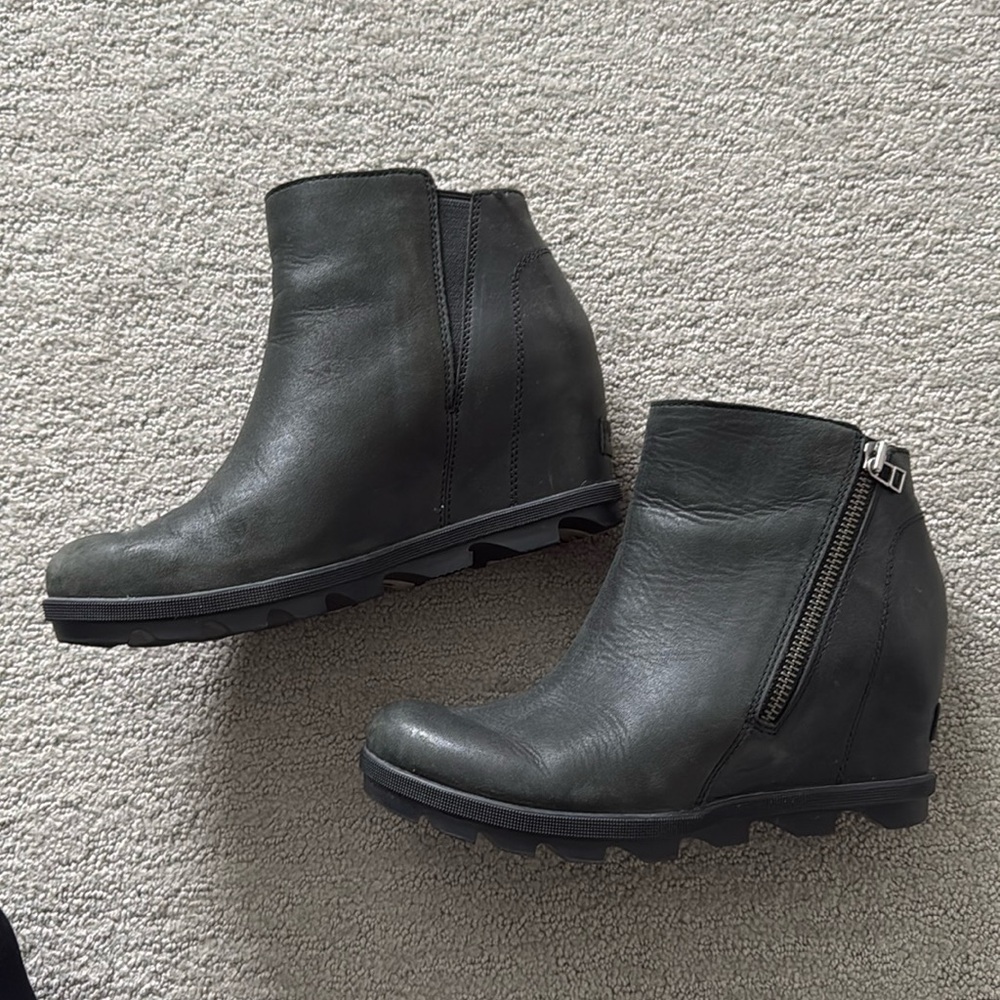 Sorel Joan of Arctic wedge boots